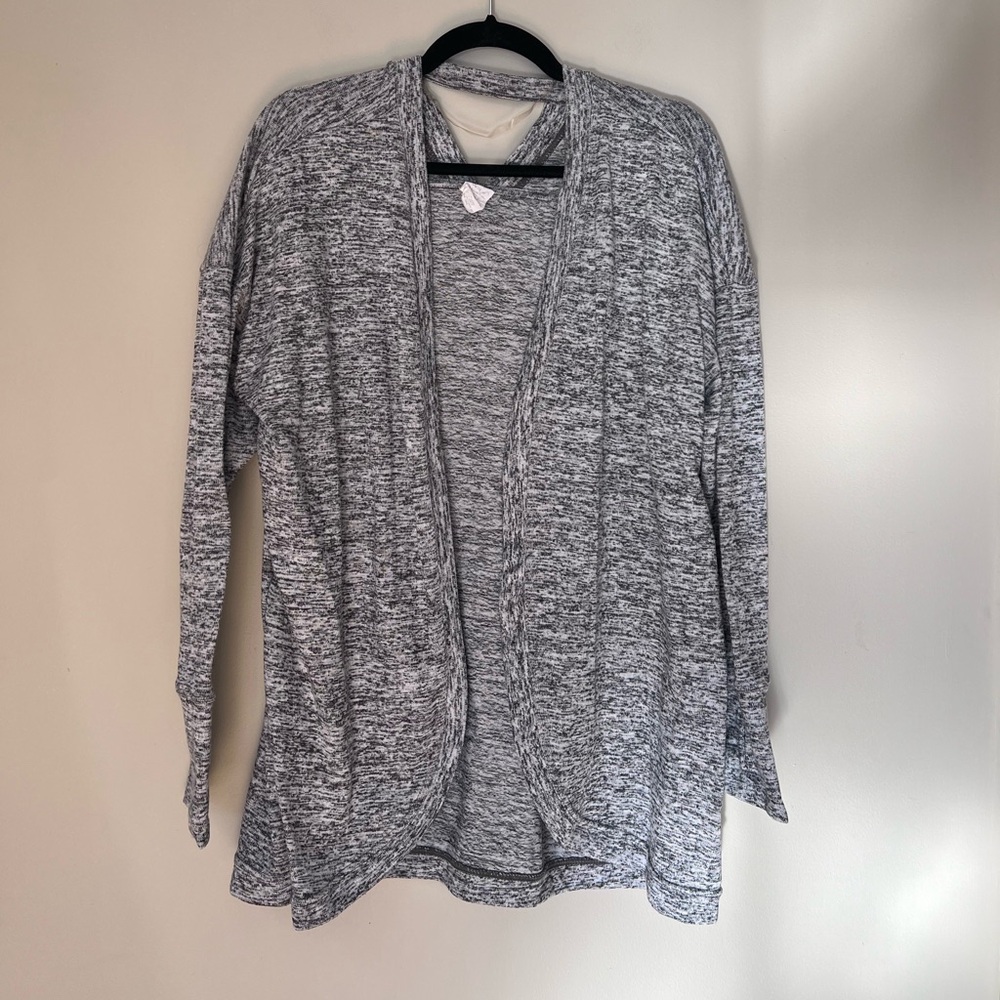 Danskin Grey Long Sleeve Cardigan